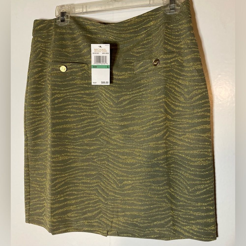NWT Michael Kors Army Green/Gold Skirt, size Large